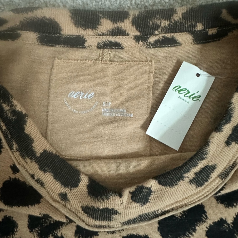 Aerie Leopard Print Top - Black and Brown - Picture 2 of 2